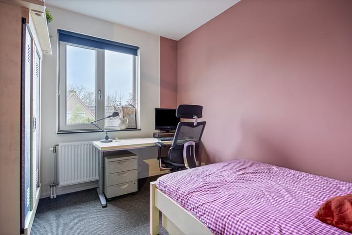 Foto 30 van Valkappel 9