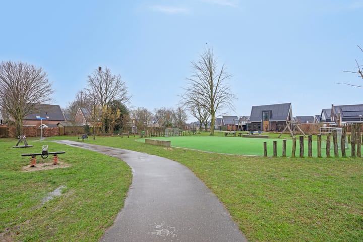 Foto 36 van Valkappel 9