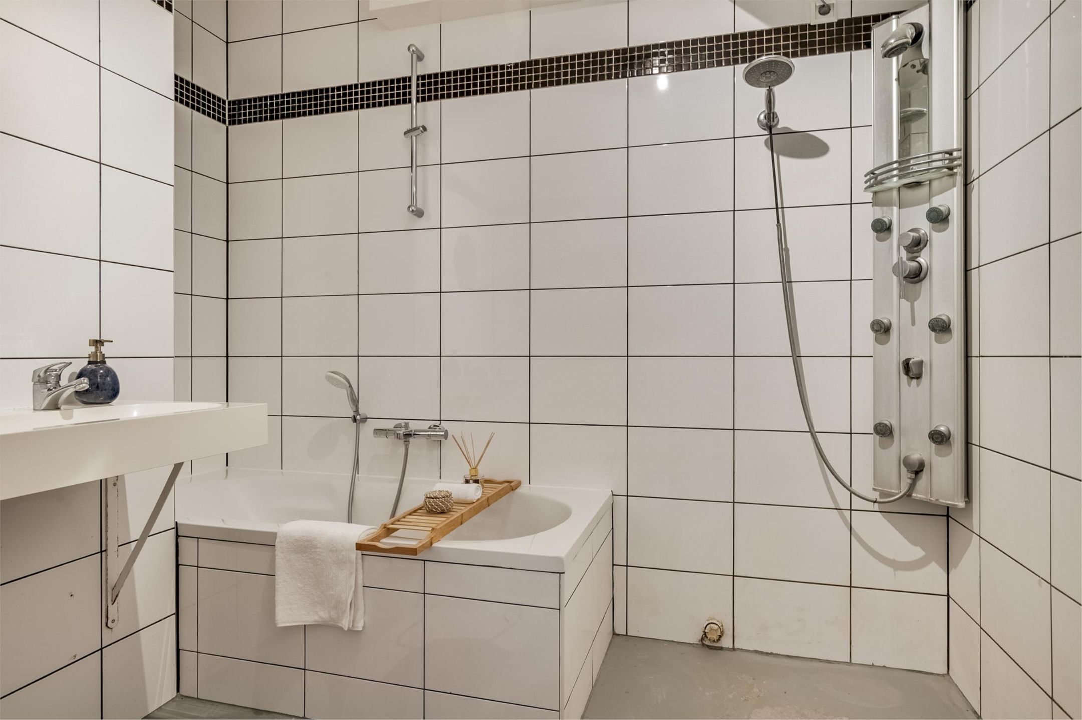 Foto 12 van Overtoom 215-3