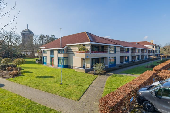 Foto 38 van Groot hoefbladlaan 78