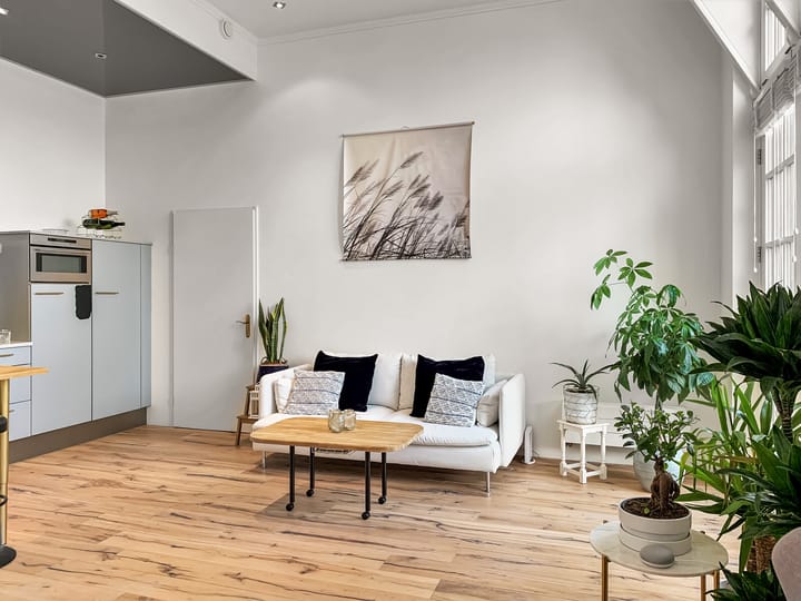 Foto 10 van Larenseweg 28-A14