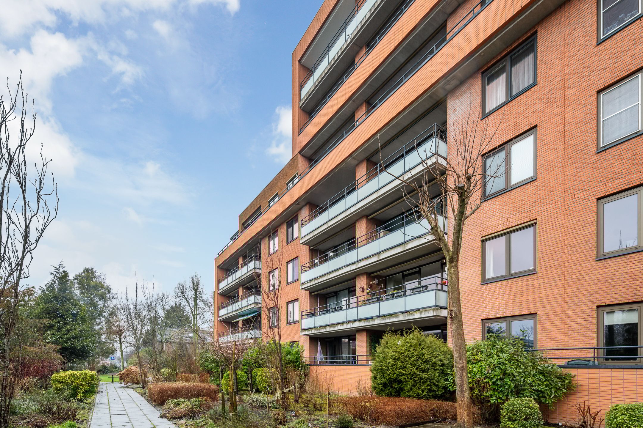 Foto 36 van Zanglijsterstraat 131