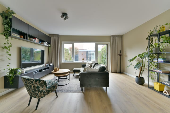 Foto 12 van Trévouxperenlaan 83