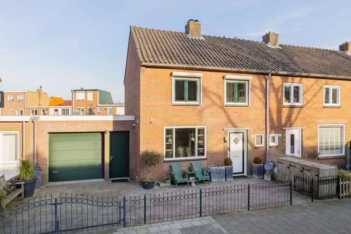 Photo 29 of M.K. Hofstedestraat 21