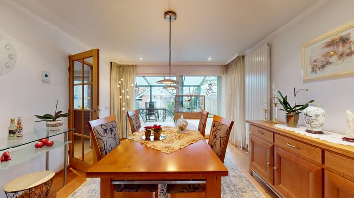 Foto 13 van Pasweg 63