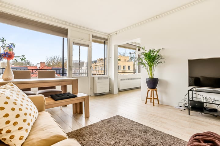 Photo 2 of Bijdorplaan 24