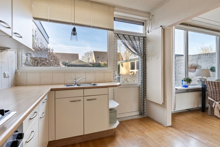 Foto 21 van Kortenaerstraat 75