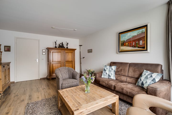 Foto 9 van Schoolstraat 44