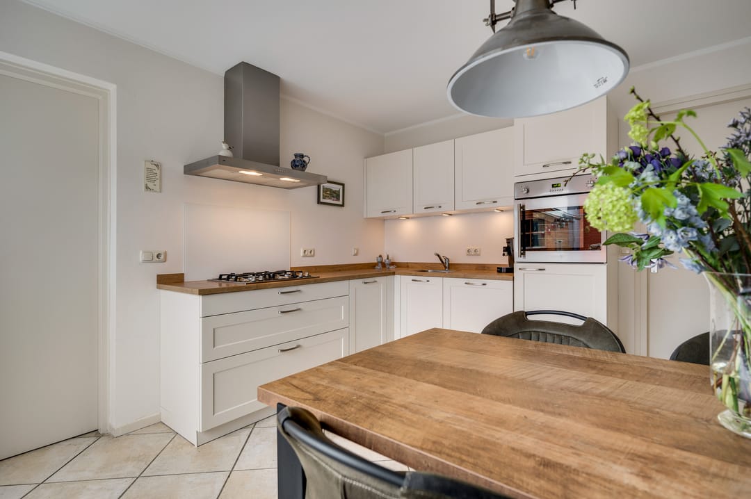 Photo 11 of Schoolstraat 44