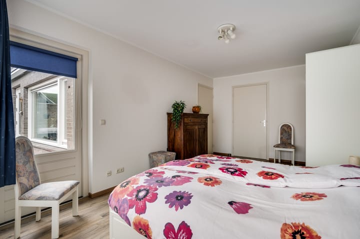 Foto 13 van Schoolstraat 44