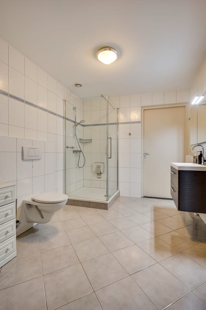 Foto 15 van Schoolstraat 44