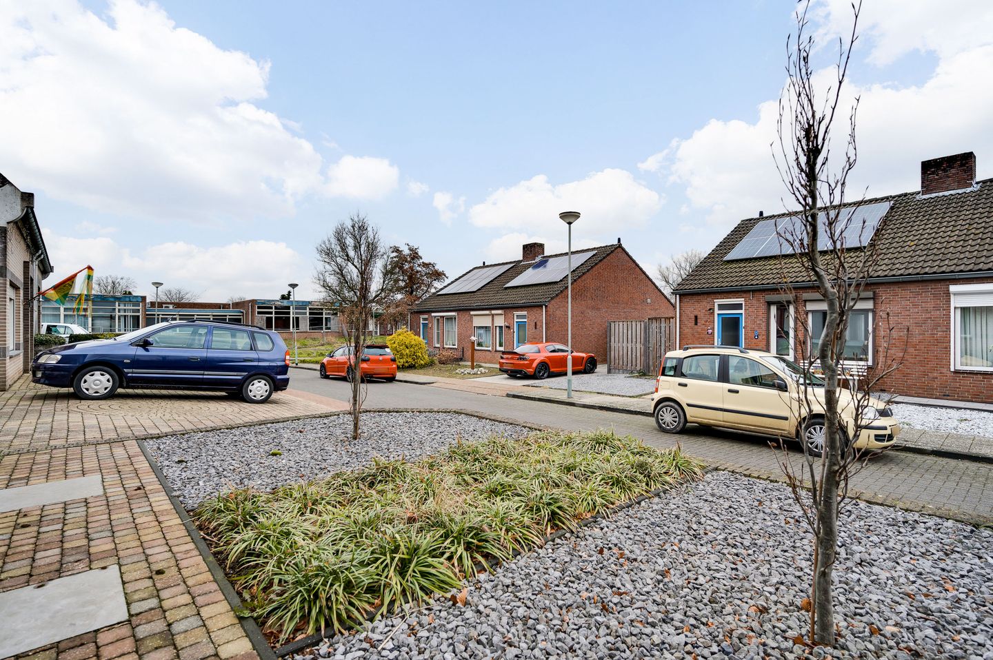 Photo 25 of Schoolstraat 44