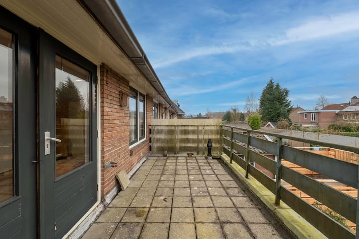 Foto 24 van De Ruyterstraat 71