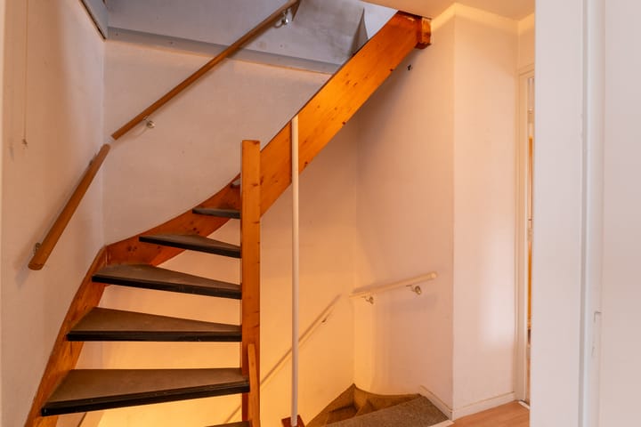 Foto 36 van De Ruyterstraat 71