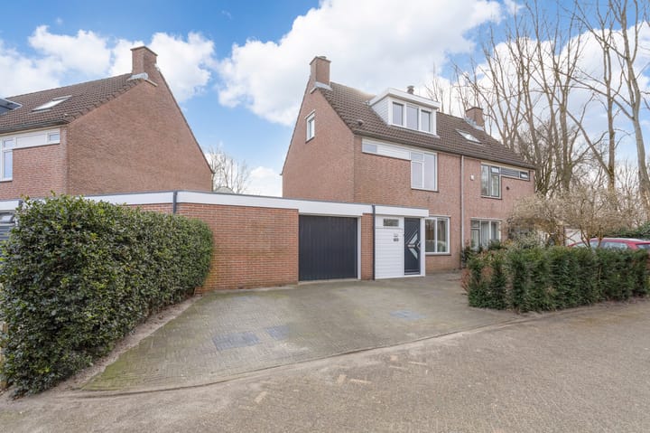 Foto 1 van Delta 103