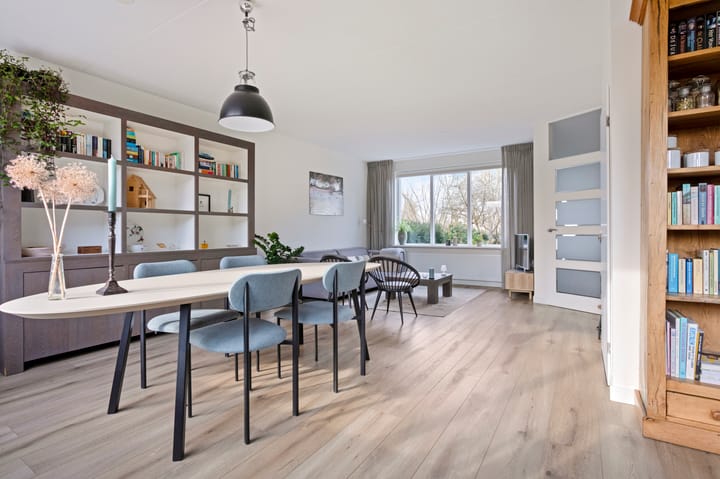 Foto 7 van Delta 103