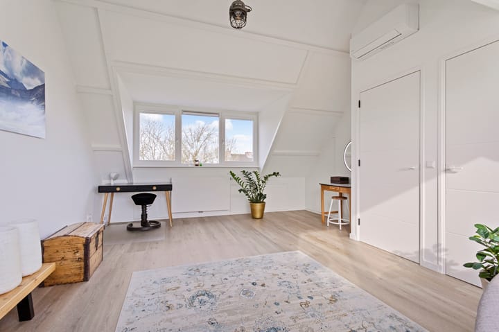 Foto 30 van Delta 103