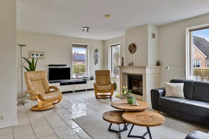 Foto 3 van Houtkampswyk 37