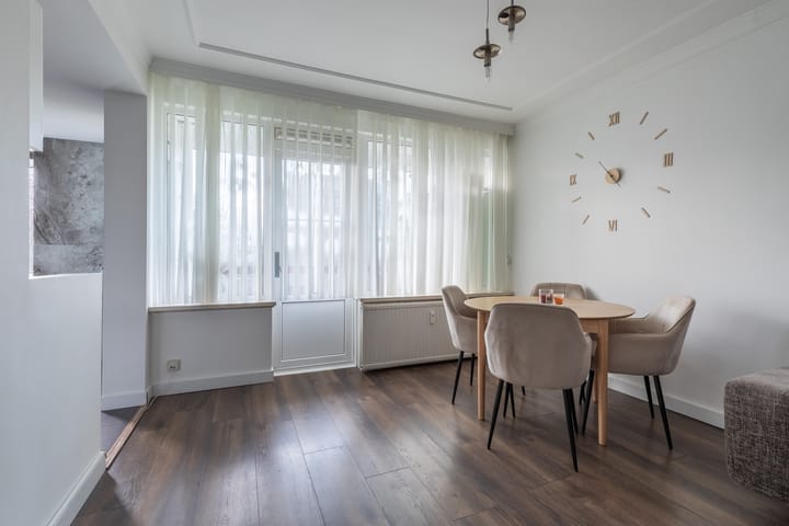 Foto 3 van Poelenburg 50