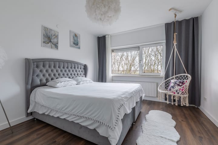 Foto 10 van Poelenburg 50