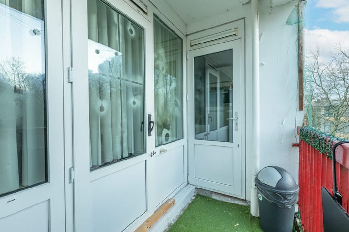 Foto 23 van Poelenburg 50