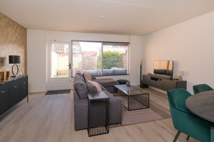 Foto 9 van Vijverhof 27