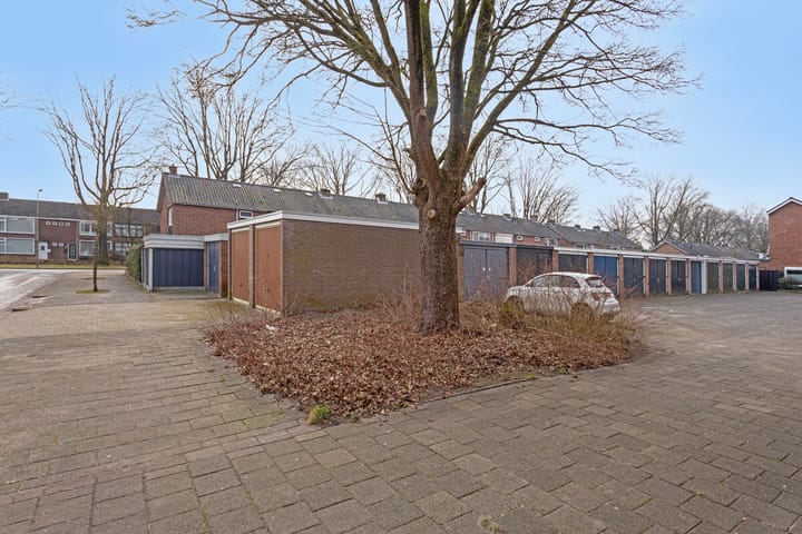 Foto 32 van Lijsterstraat 83