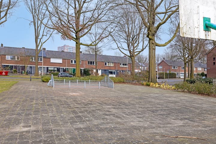 Foto 35 van Lijsterstraat 83