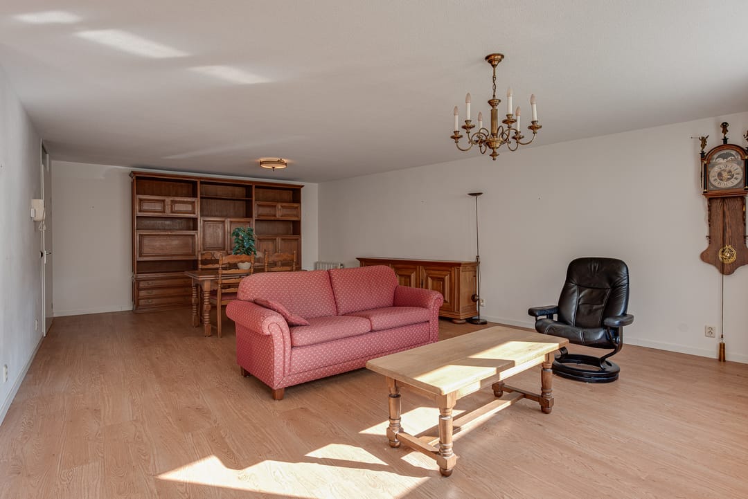 Photo 8 of Zeshoven 35