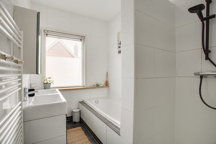 Photo 33 of Rhijngeesterstraatweg 23