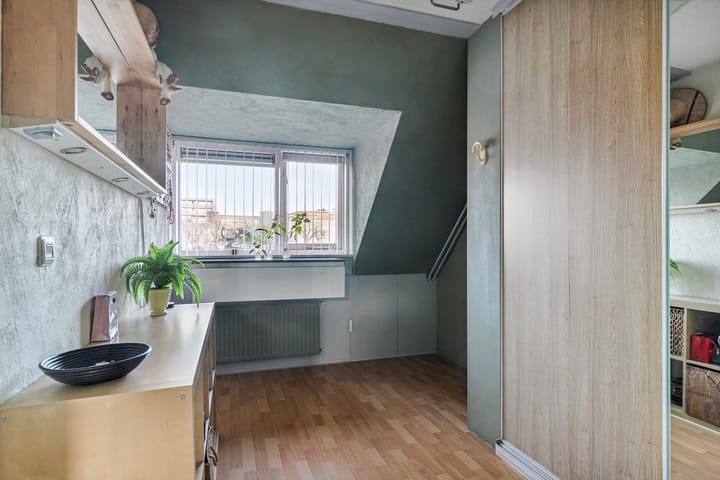 Foto 15 van Lissabonstraat 46