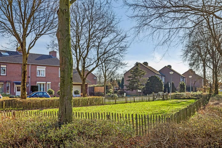 Photo 34 of Varenbeuk 1