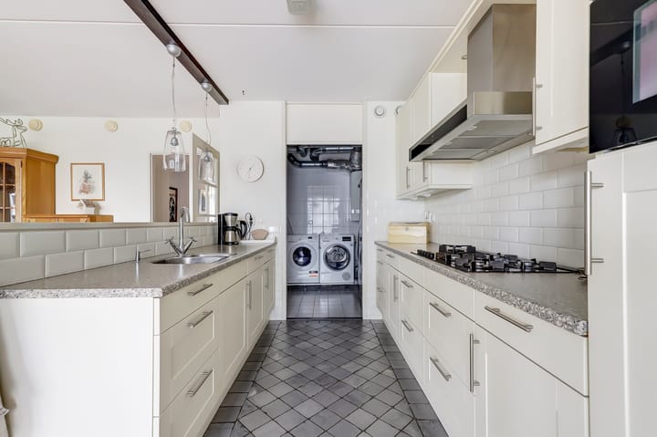 Foto 21 van Admiraalsplein 144