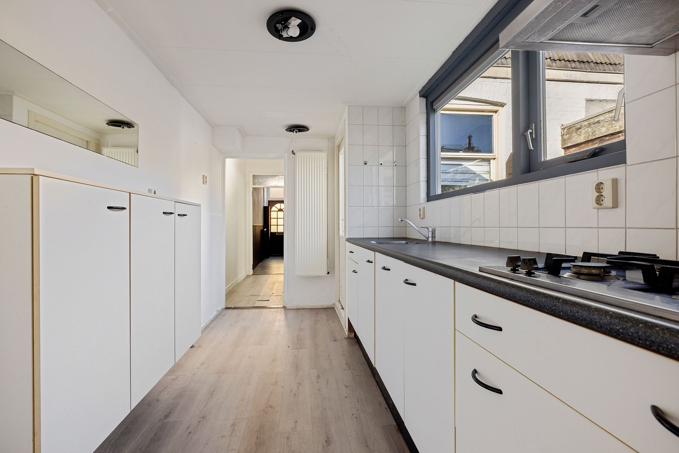 Foto 12 van Willem Loréstraat 14