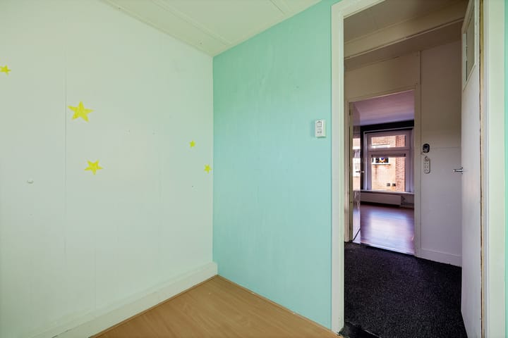 Foto 27 van Willem Loréstraat 14