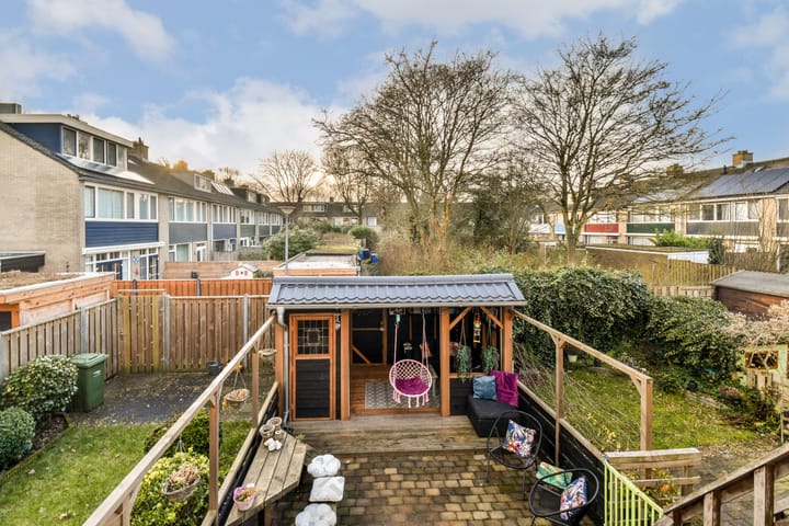 Foto 15 van Knikbloem 23