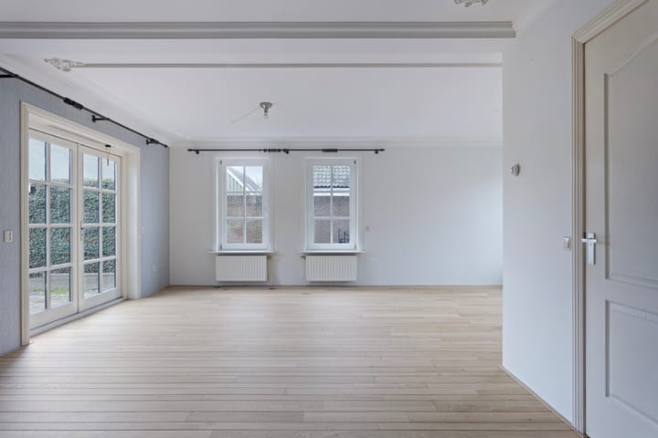 Foto 11 van Mientweg 34