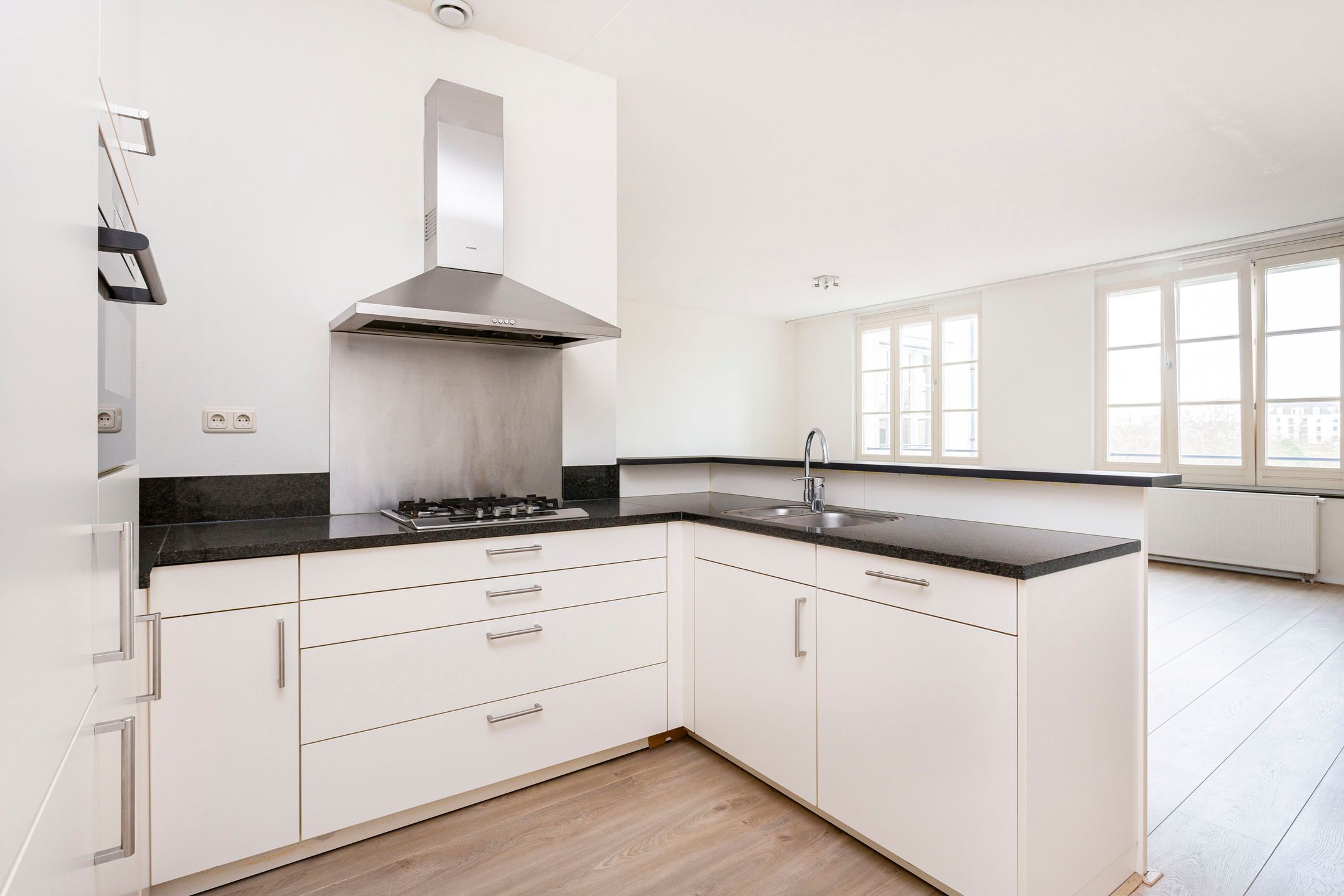 Photo 15 of De Hoopkade 16