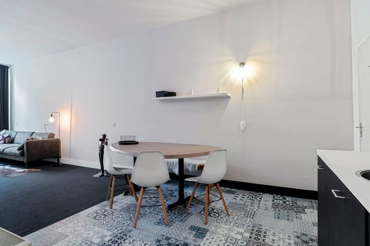 Foto 15 van Opzoomerstraat 30-A