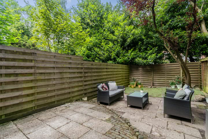 Foto 25 van Opzoomerstraat 30-A