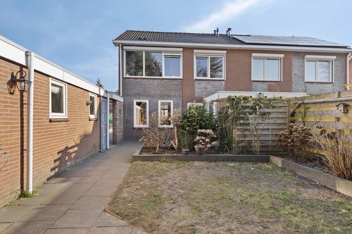 Foto 32 van Willem Grolstraat 56