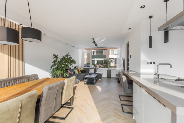 Foto 5 van Azaleastraat 15