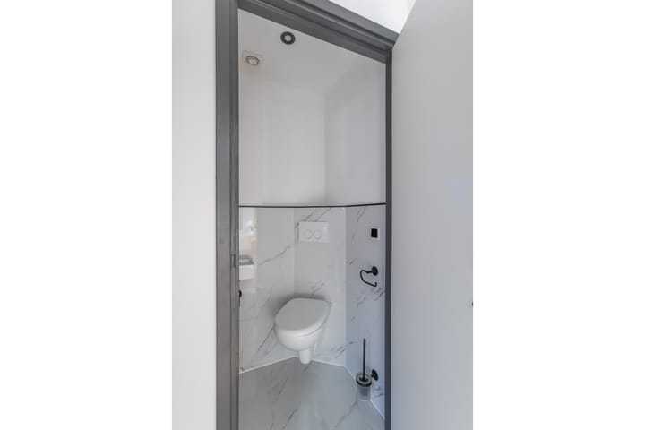 Foto 29 van Azaleastraat 15