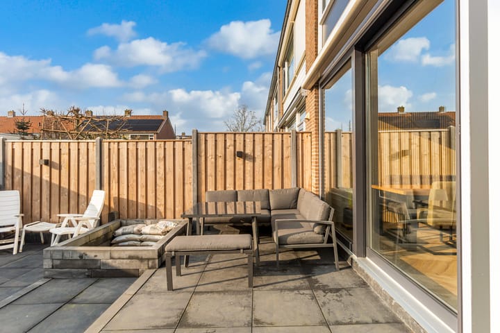 Foto 41 van Azaleastraat 15