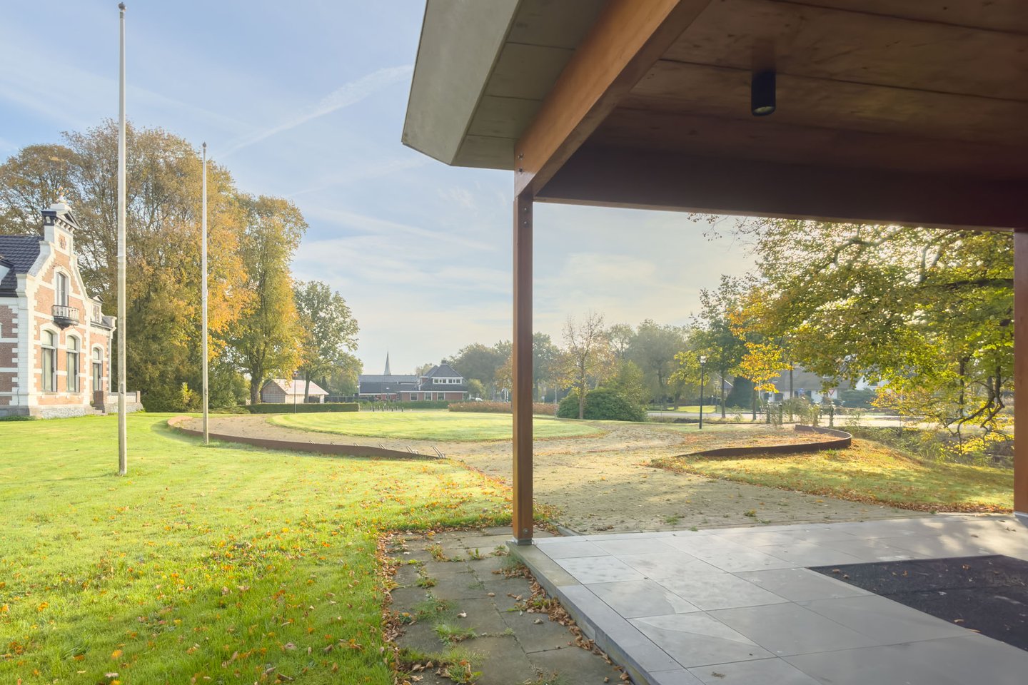 Bekijk foto 5 van van Limburg Stirumweg 18