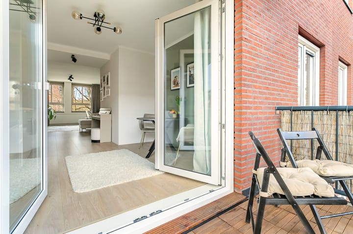 Foto 23 van Jan den Haenstraat 42-C