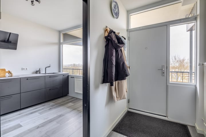 Foto 17 van Middenwetering 295