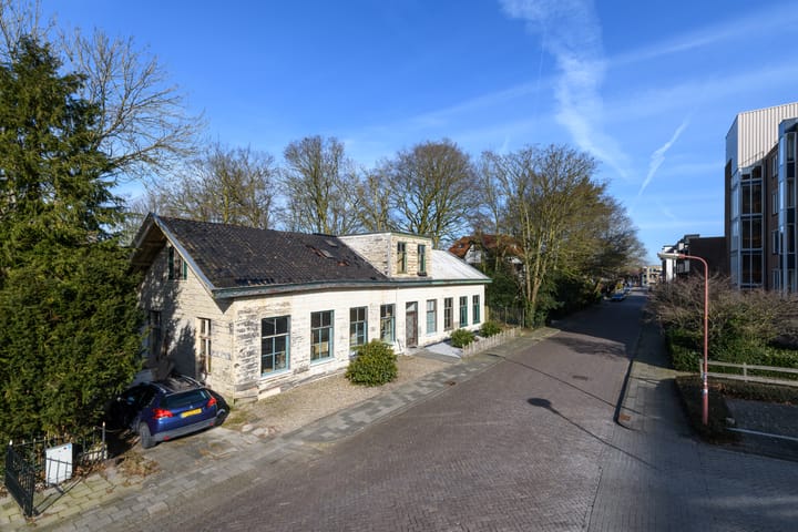 Photo 4 of Stationsstraat 8