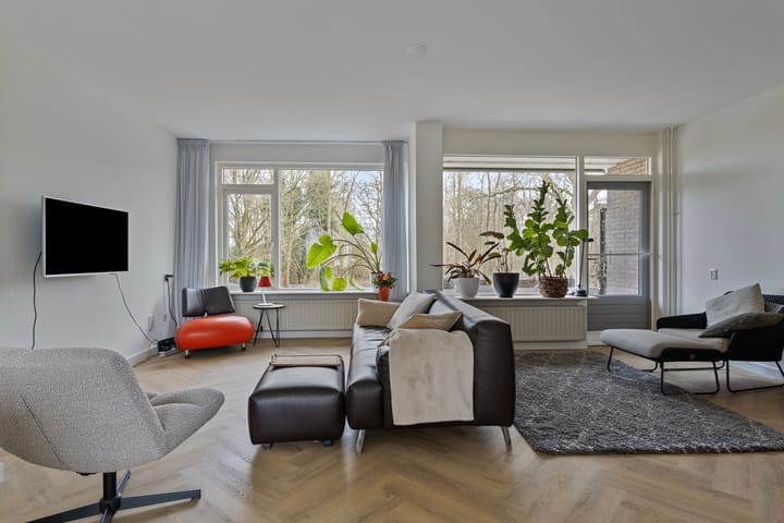 Photo 9 of Mr.J.C.Bührmannlaan 52