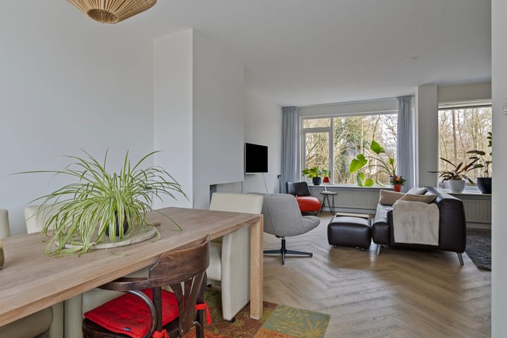 Photo 14 of Mr.J.C.Bührmannlaan 52